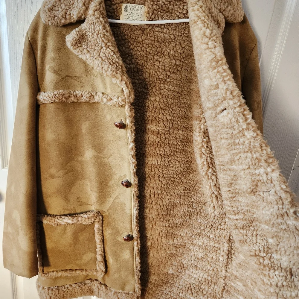 Vintage Sherpa Coat - Picture 6 of 6